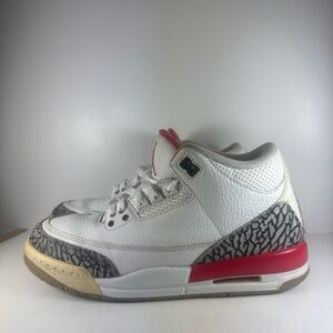 Air Jordan 3 Retro Hall of Fame Size 6Y Sneakers Red/White/Grey